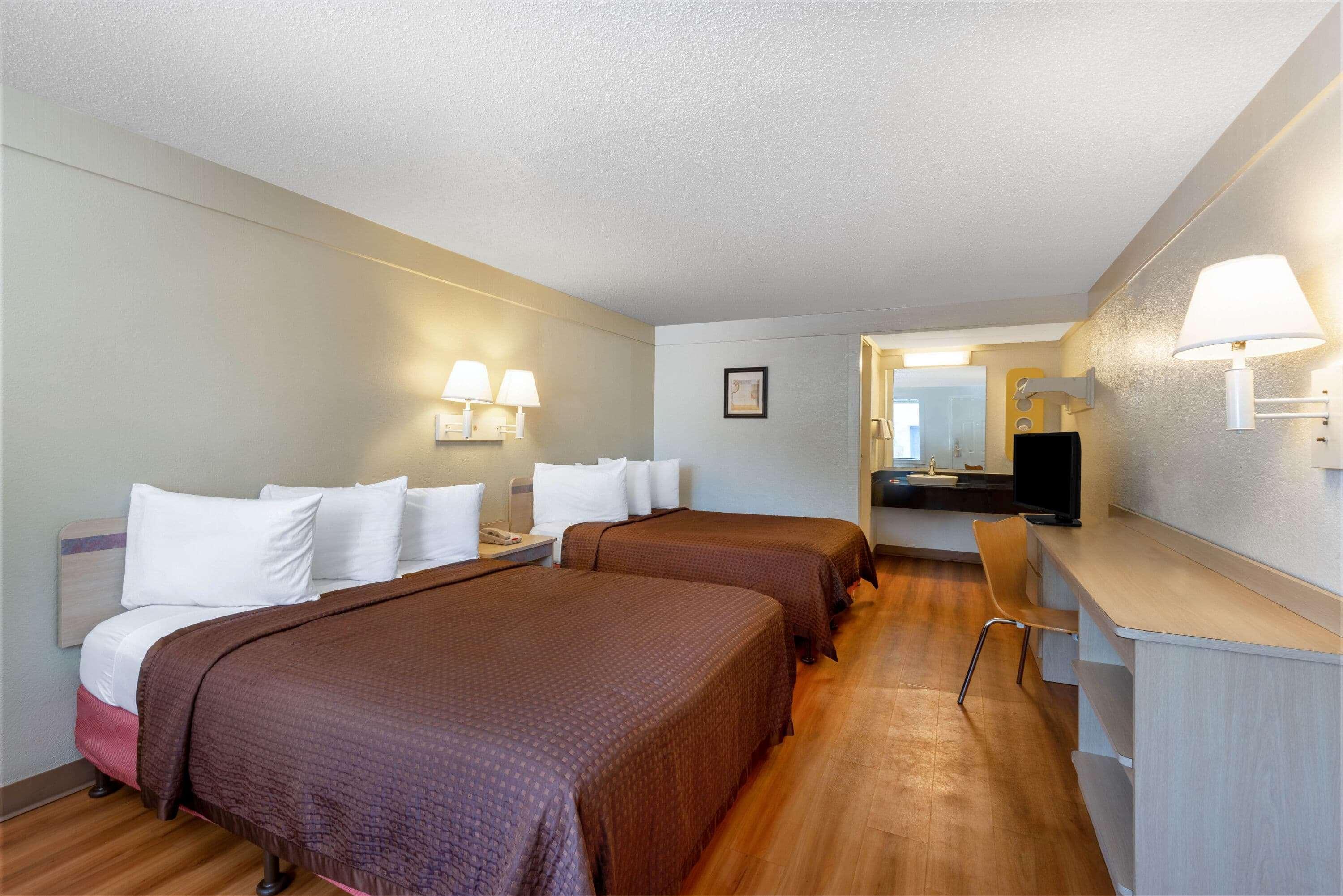 Travelodge By Wyndham Essington / Philadelphia Airport Εξωτερικό φωτογραφία