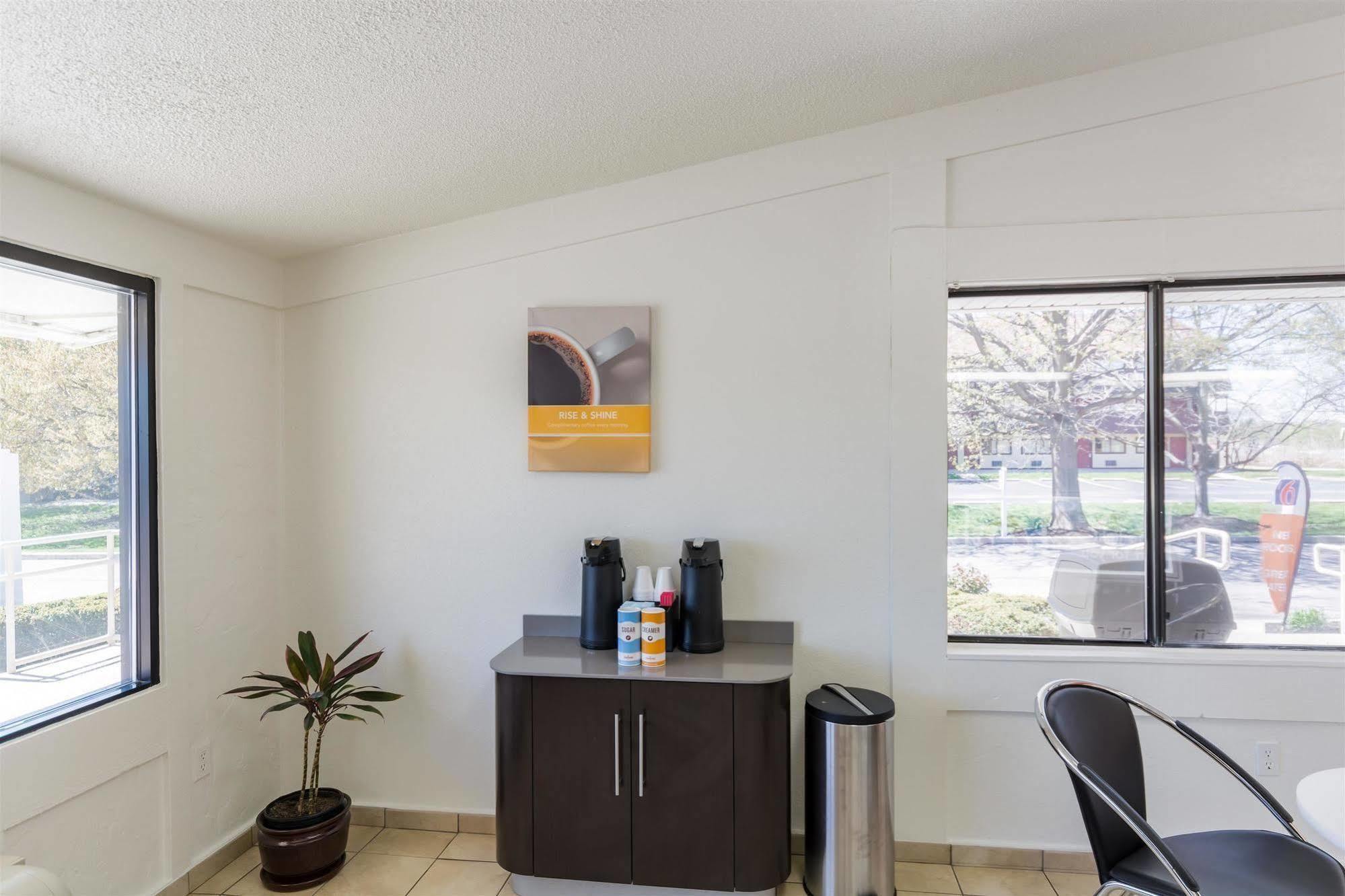 Travelodge By Wyndham Essington / Philadelphia Airport Εξωτερικό φωτογραφία