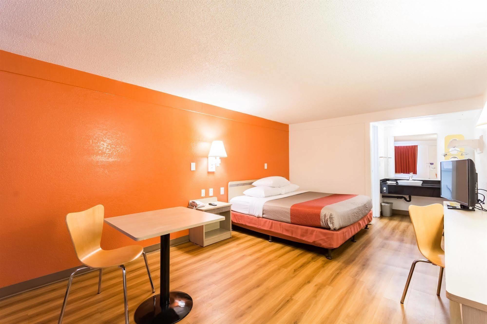 Travelodge By Wyndham Essington / Philadelphia Airport Εξωτερικό φωτογραφία